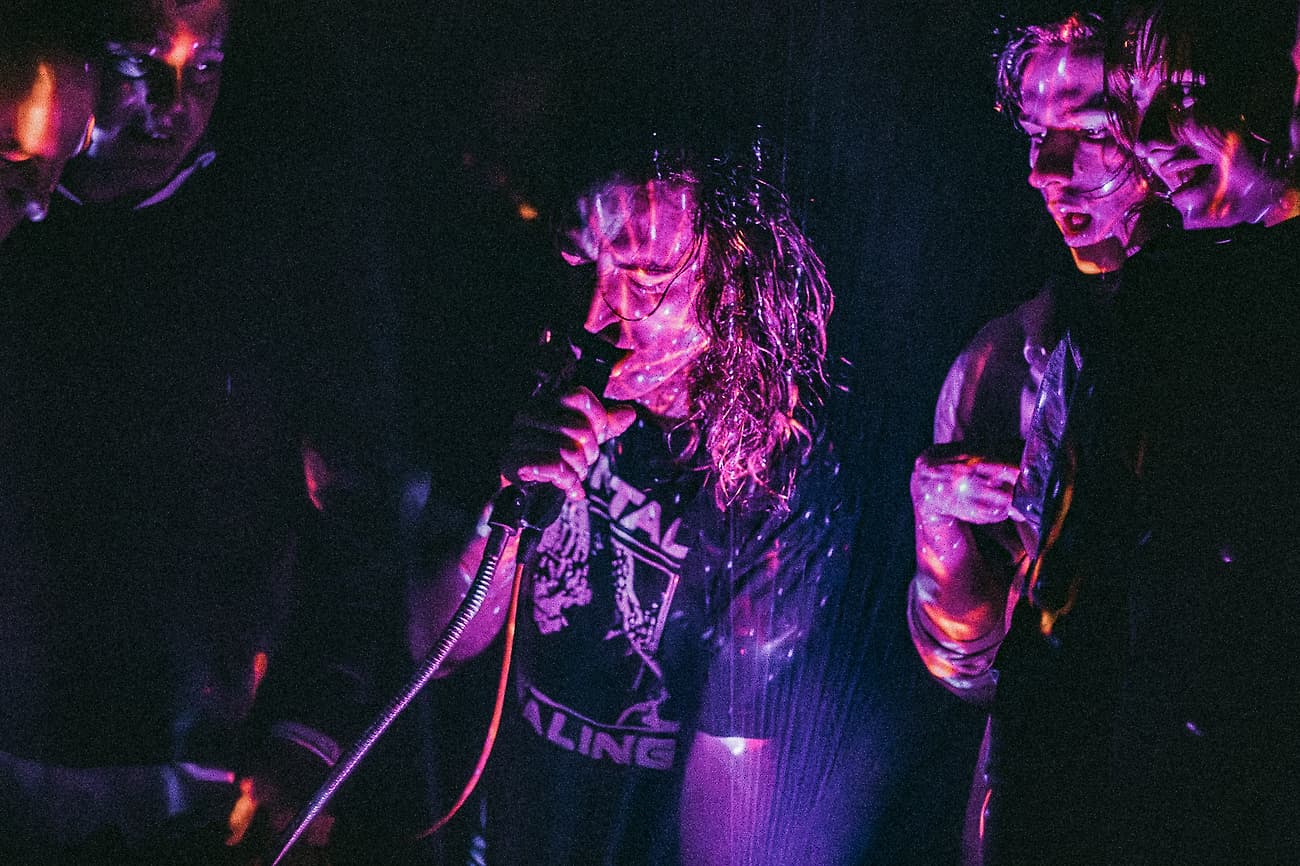 A Place to Bury Strangers - alpyz