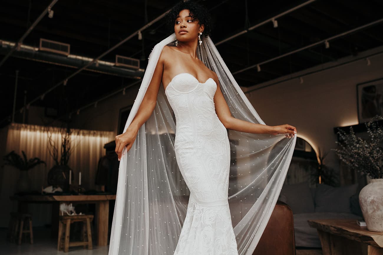 Grace Loves Lace: Seattle Showroom - Seattle Wedding & Destination Photographer | Jordan Voth Photography Grace Loves Lace: Seattle Showroom - Seattle Wedding & Destination Photographer | Jordan Voth Photography