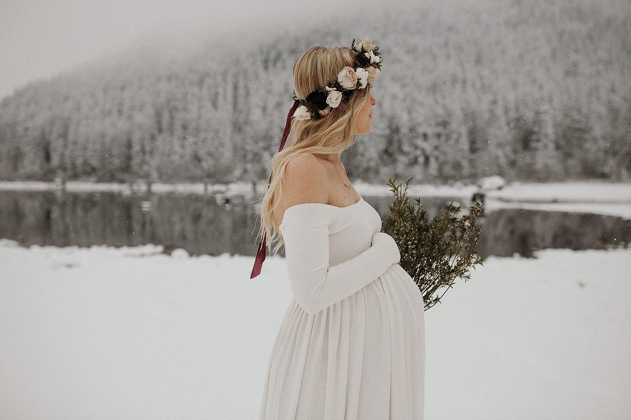 Magical Winter Maternity Session - Seattle Wedding & Destination Photographer | Jordan Voth Photography Magical Winter Maternity Session - Seattle Wedding & Destination Photographer | Jordan Voth Photography