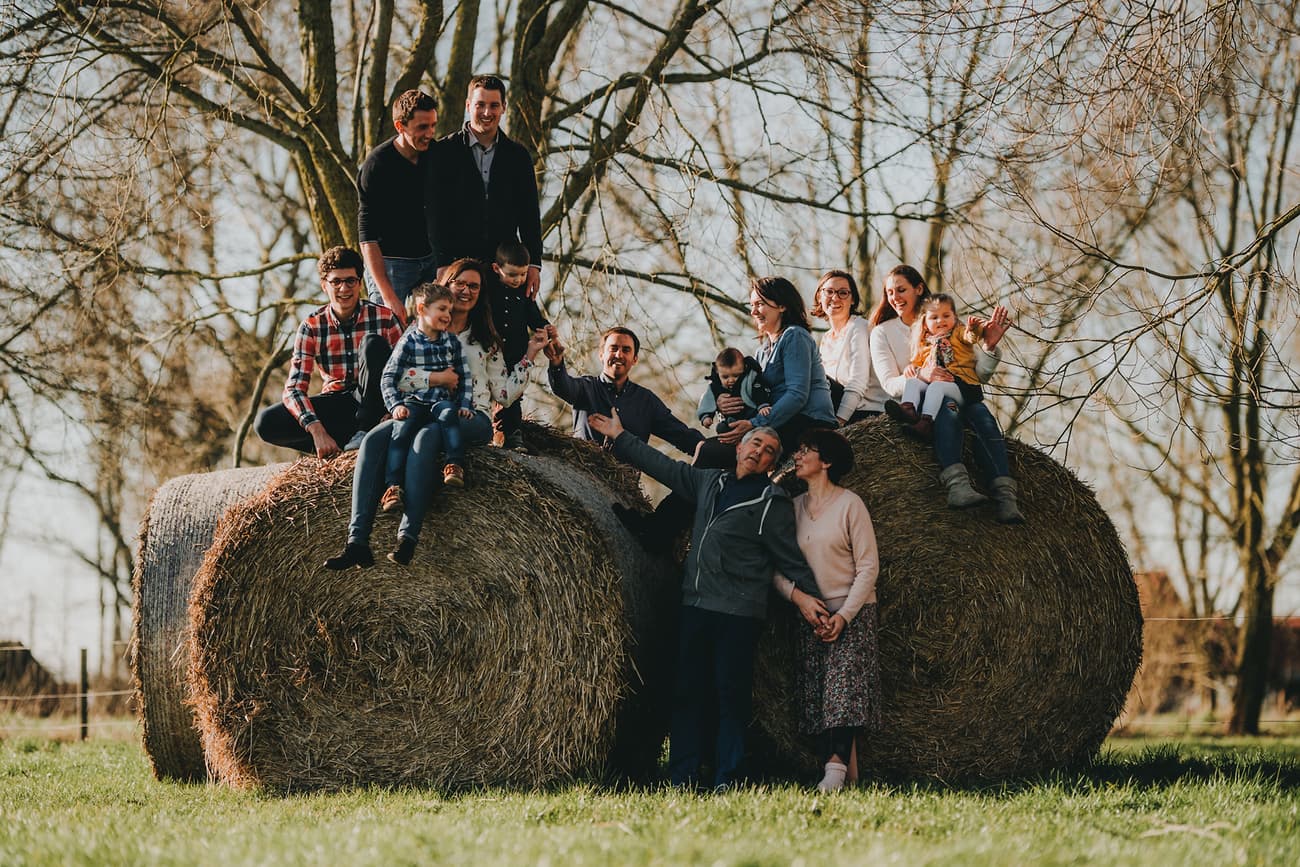 Séance champêtre en famille avec Nathalie et Olivier - Sébastien Gras